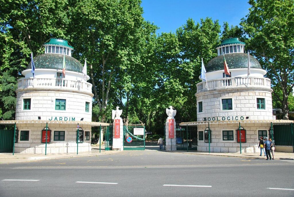 Le parc zoologique de Lisbonne au Portugal est l'un des plus grands zoos d'Europe